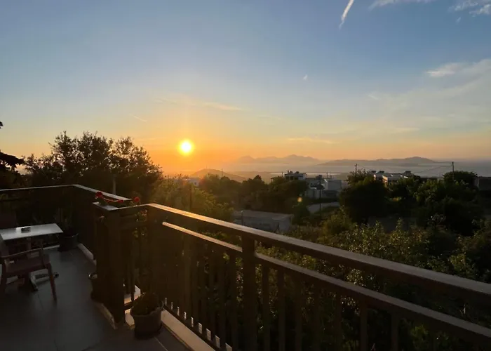 Sunny Rock Σπίτι διακοπών *