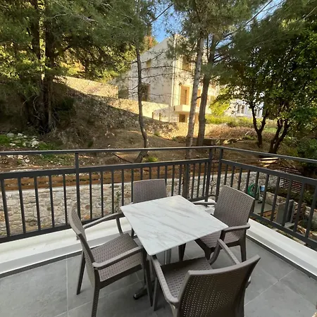 Tatil Evi Sunny Rock Asfendiou